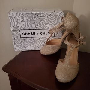 Endearing Evening T-Strap Heel in Gold